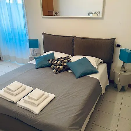 Flat 03 - New Opening شقة *